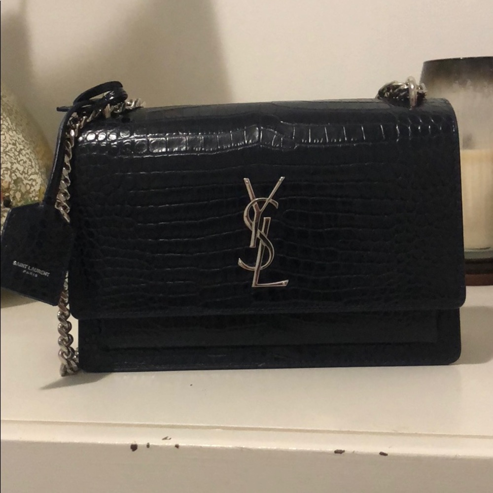 Sunset monogram ysl
